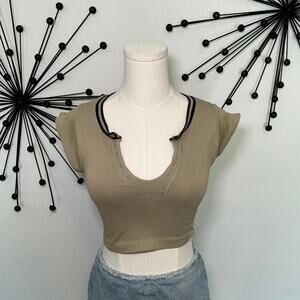 Out From Under green ribbed cap sleeve crop top contrast trim Y2K fitted